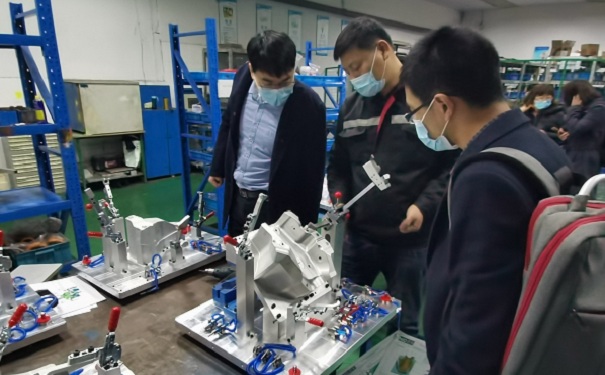 智為銘略現場服務